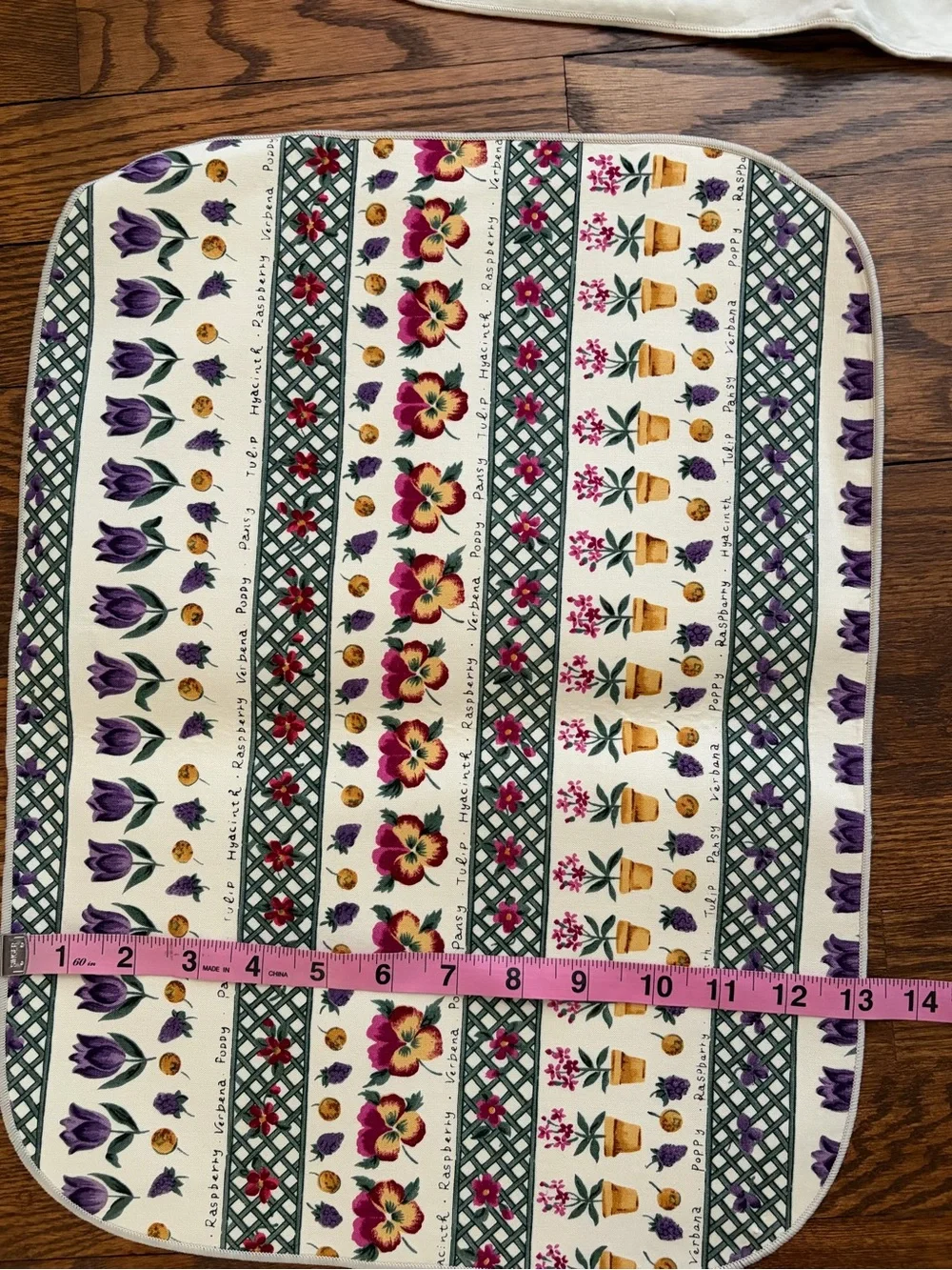 Vintage Fabric Floral Placemats Kitchen Decor Poppy Tulip Verbena